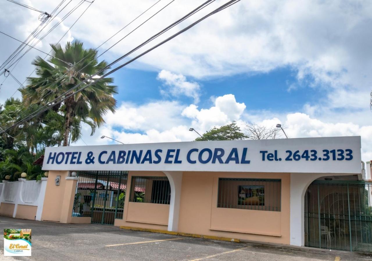 Hotel Y Cabinas El Coral Jacó Esterno foto